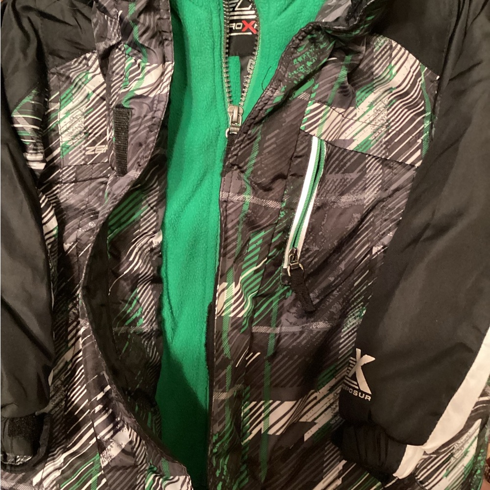 ZeroXPosur Boys Jacket - Picture 3 of 11